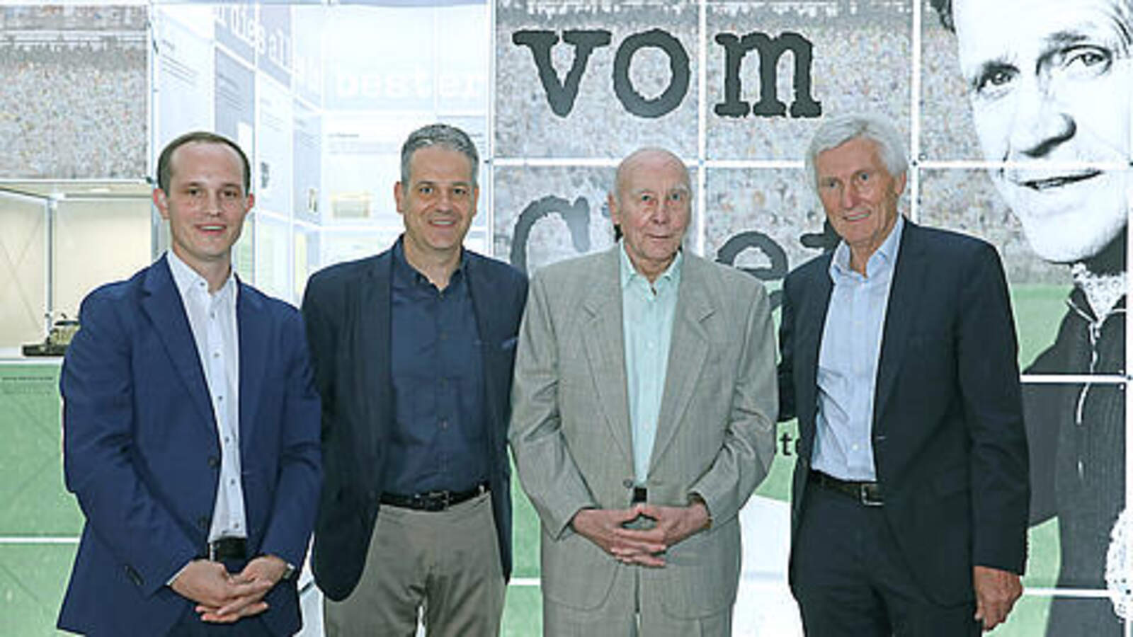 sonderausstellung-post-vom-chef-dfm-eroeffnung.JPG