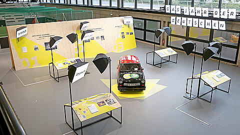 sonderausstellung-25-jahre-deutsche-fussball-einheit005.JPG